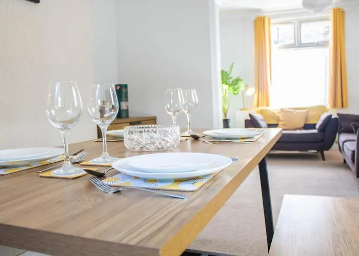 Maria's House - Retreat 3 Bedroom * 约克