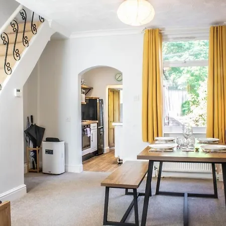 Buckingham House - Sleeps 6 With Parking & Wifi Σπίτι διακοπών Γιορκ